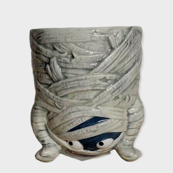 Topsy Turvy Mummy Mug - Picture 2 of 5